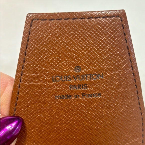 Louis Vuitton Etui Momogram Case - Picture 9 of 14